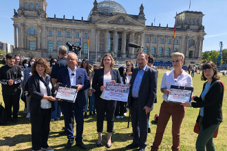 Übergabe der Petition in Berlin