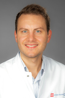 Dr. Johannes Wild